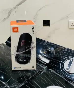 High-Premium Black JBL Flip 7 Bluetooth Speaker