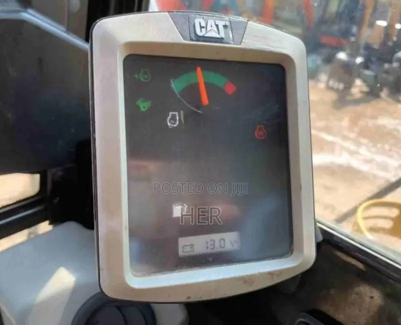 CAT 305.5E2 Mini Excavator 2023 589hrs - Export From Shanghai
