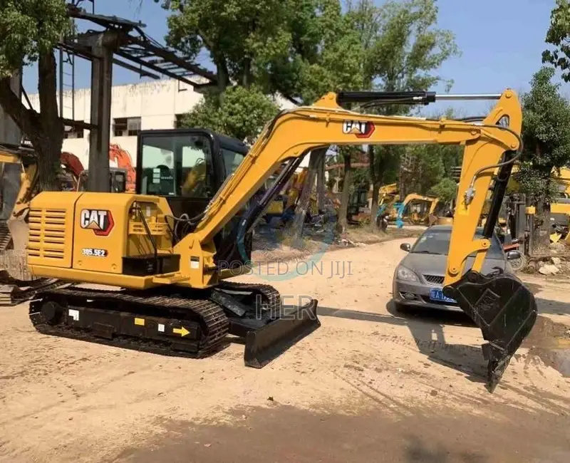 CAT 305.5E2 Mini Excavator 2023 589hrs - Export From Shanghai