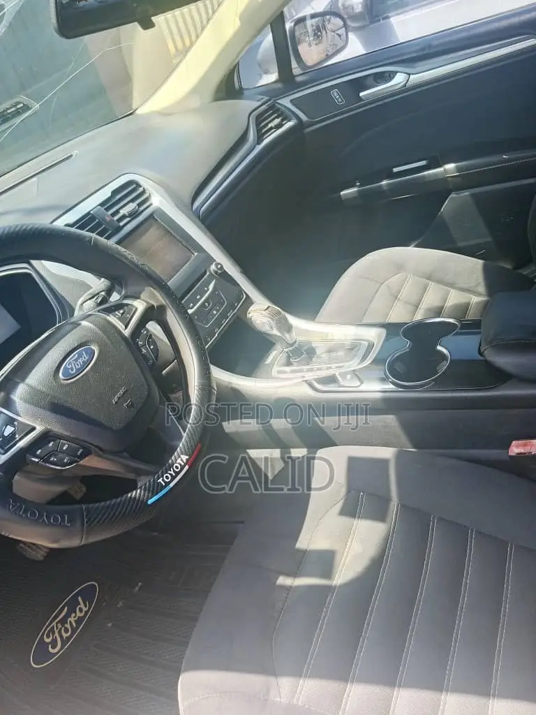 Ford Fusion 2015 Silver