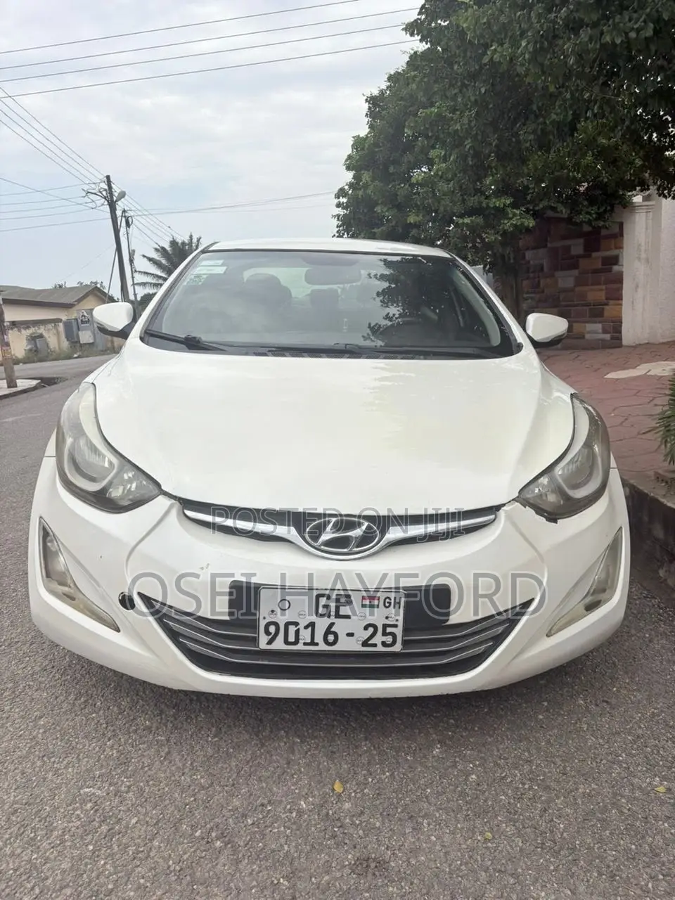 Hyundai Elantra 2012 White
