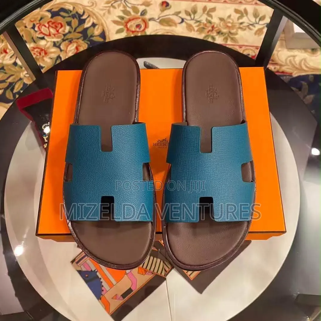 Hermes -Style H Strap Slide Sandals