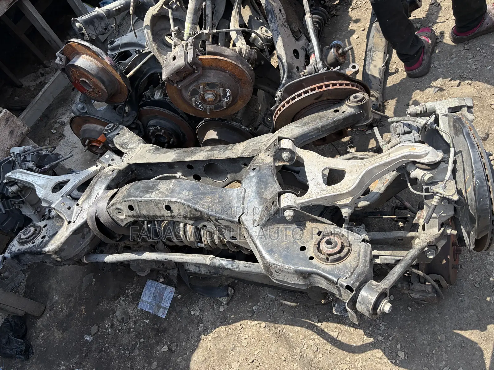 Mitsubishi Outlander 2024 Back Axle(suspension) Complete