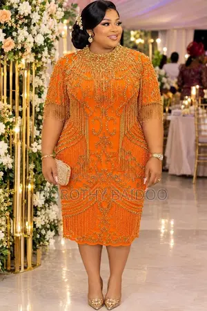 4000 Queens Dress Medium Size to 3XL
