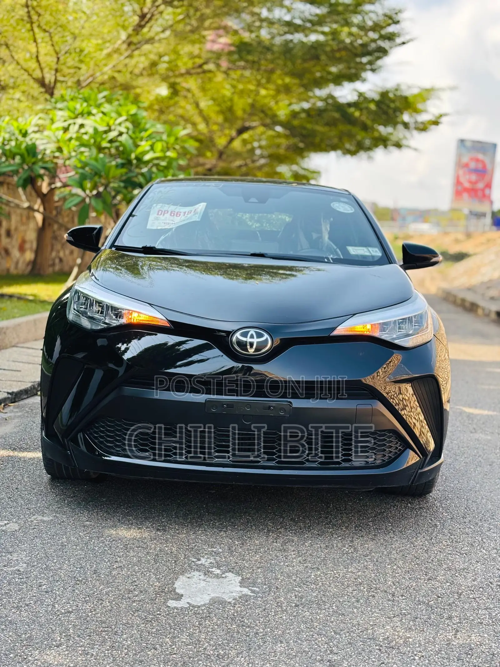 Toyota C-HR XLE 2021 Black