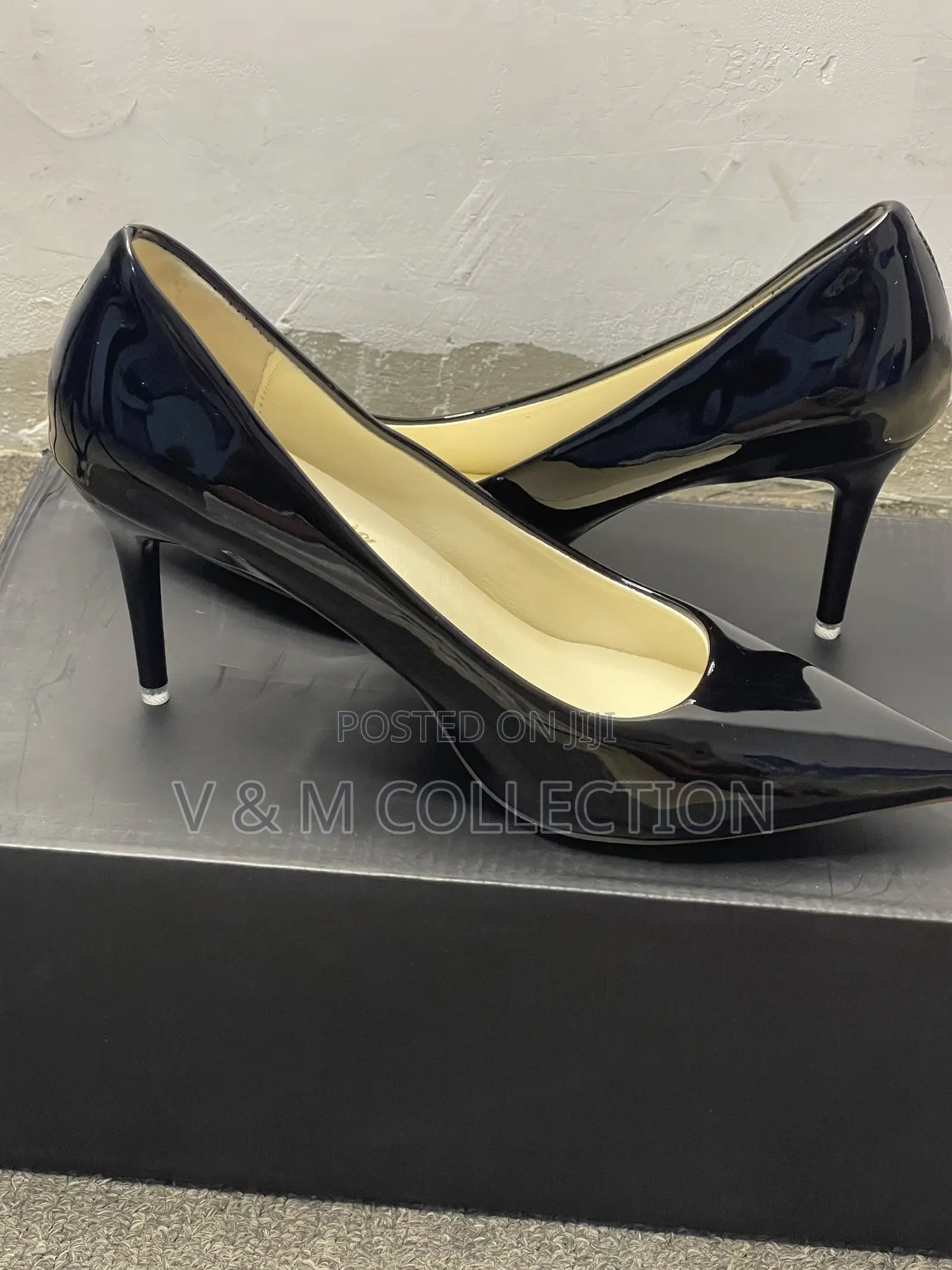 Timeless Lady Pumps