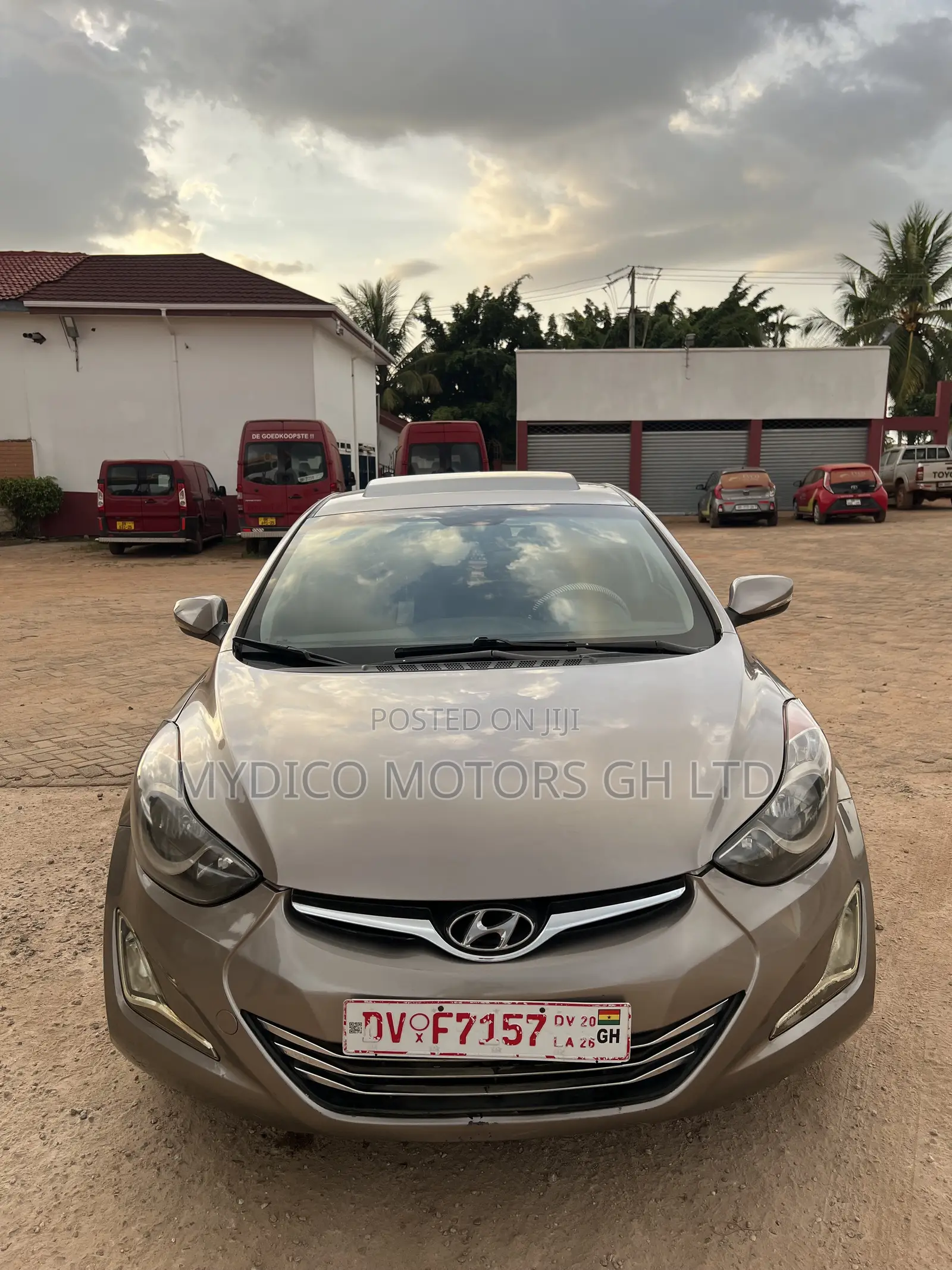 Hyundai Elantra GLS Automatic 2012 Gold