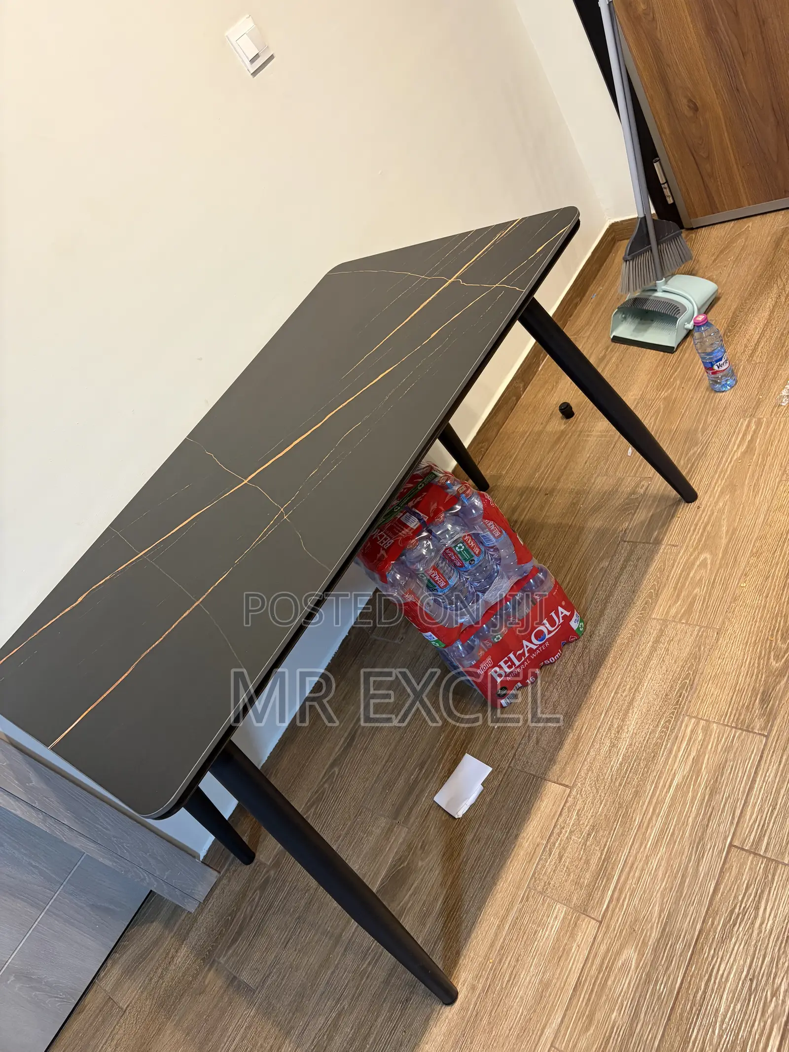 Dinning Table Foreign