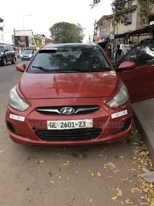Hyundai Accent 2012 Red