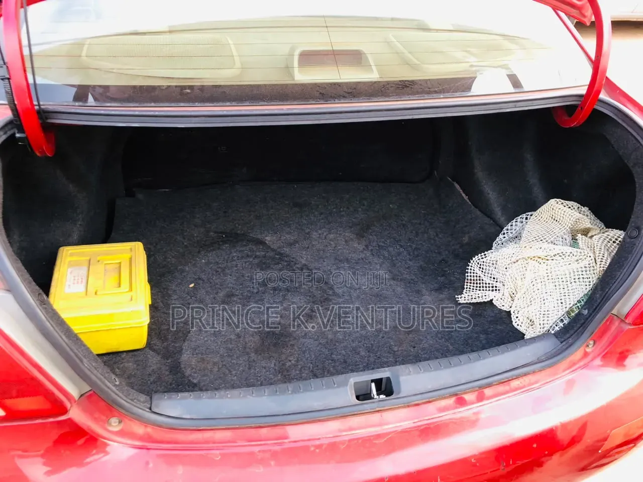 Toyota Belta 2010 Red