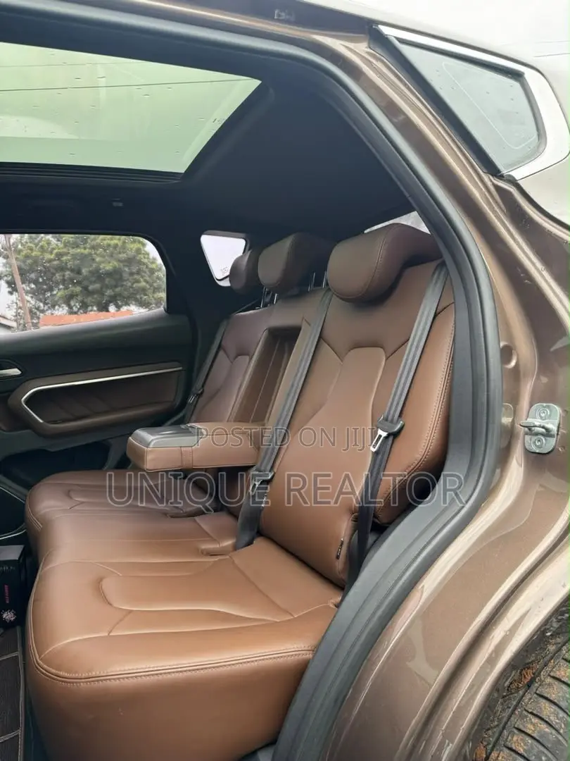 Haval H6 2.0 Petrol AWD 2018 Brown