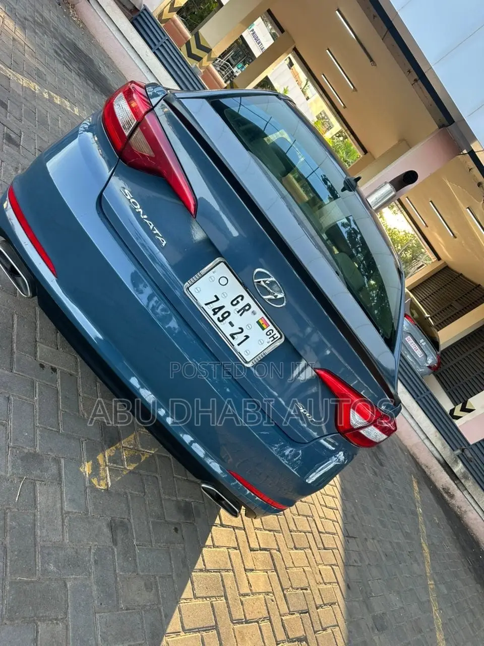 Hyundai Sonata Limited 4dr Sedan (2.4L 4cyl 6A) 2015
