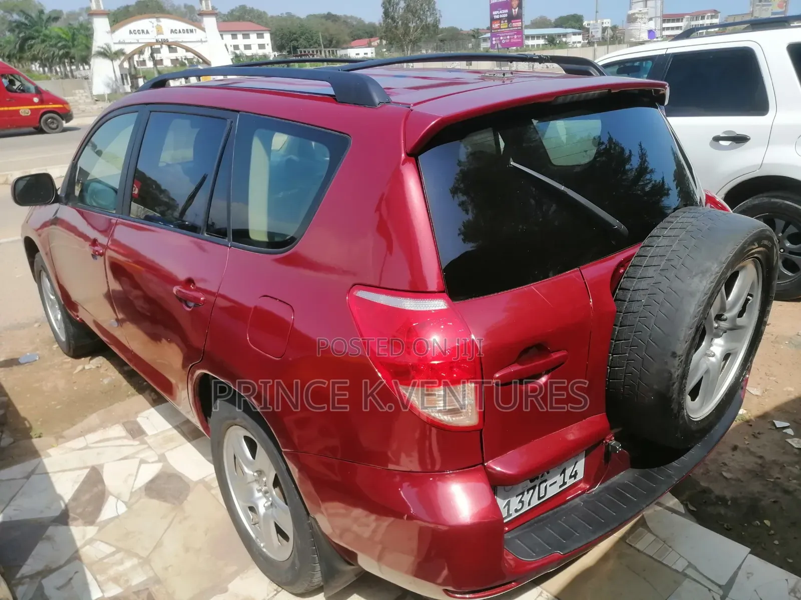 Toyota RAV4 2.5 2010 Red