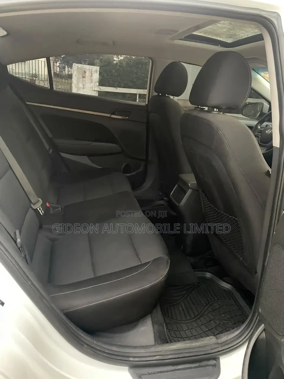 Hyundai Elantra Limited 2018 White