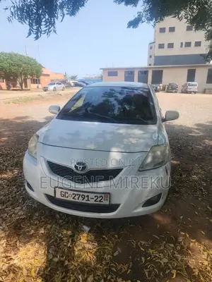 Toyota Belta 2012 White