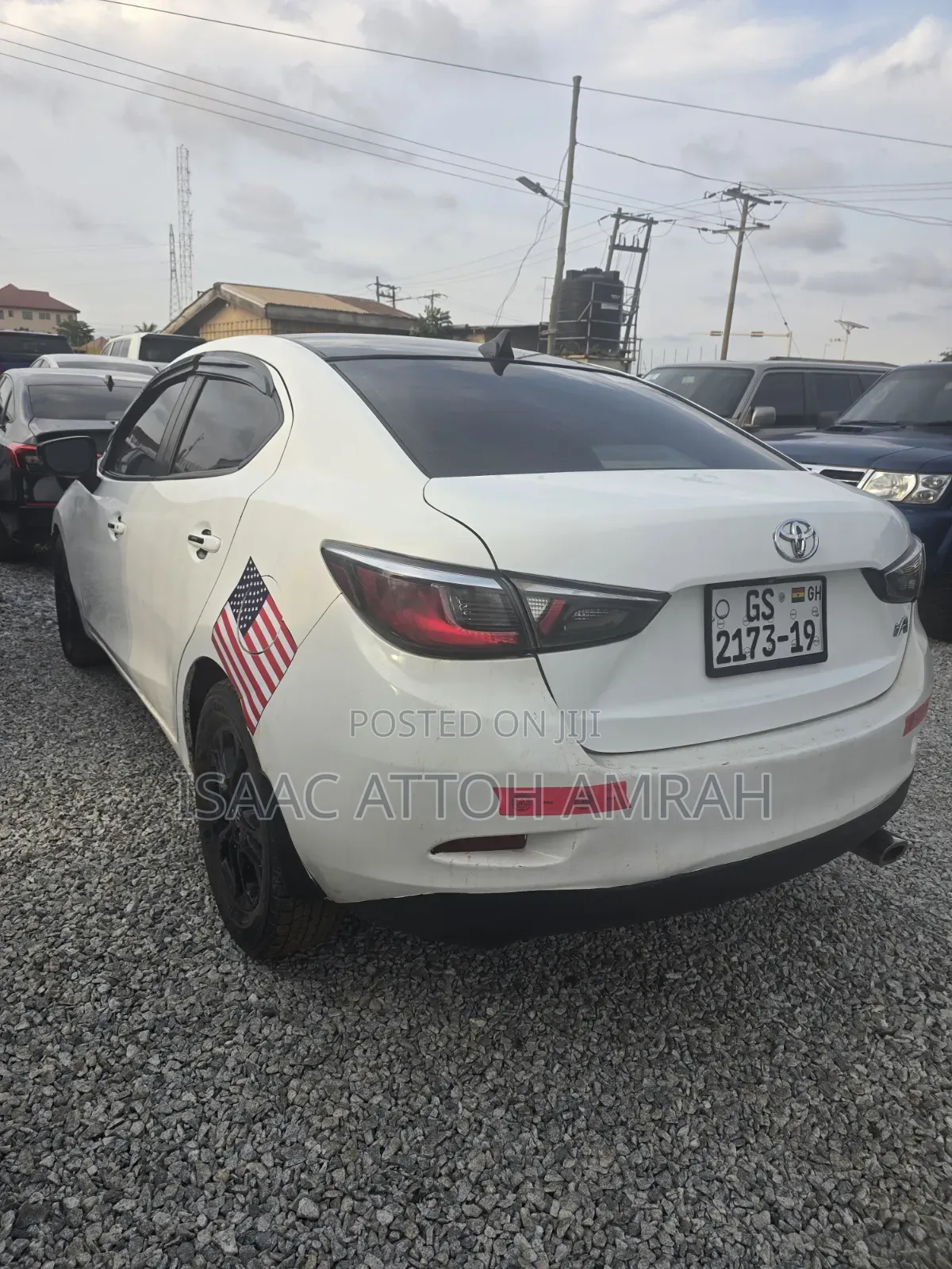 Toyota Yaris LE Hatchback 3dr 2017 White