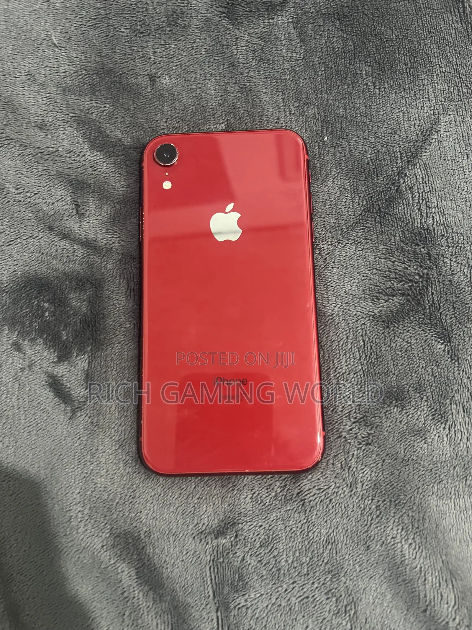 Apple iPhone XR 64 GB Red