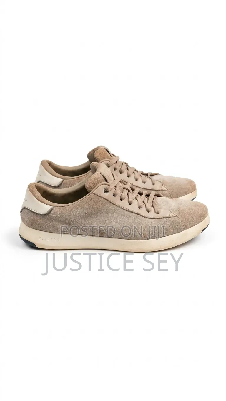 Secondhand Cole Haan Suede Low-Top Sneakers – Tan / Beige