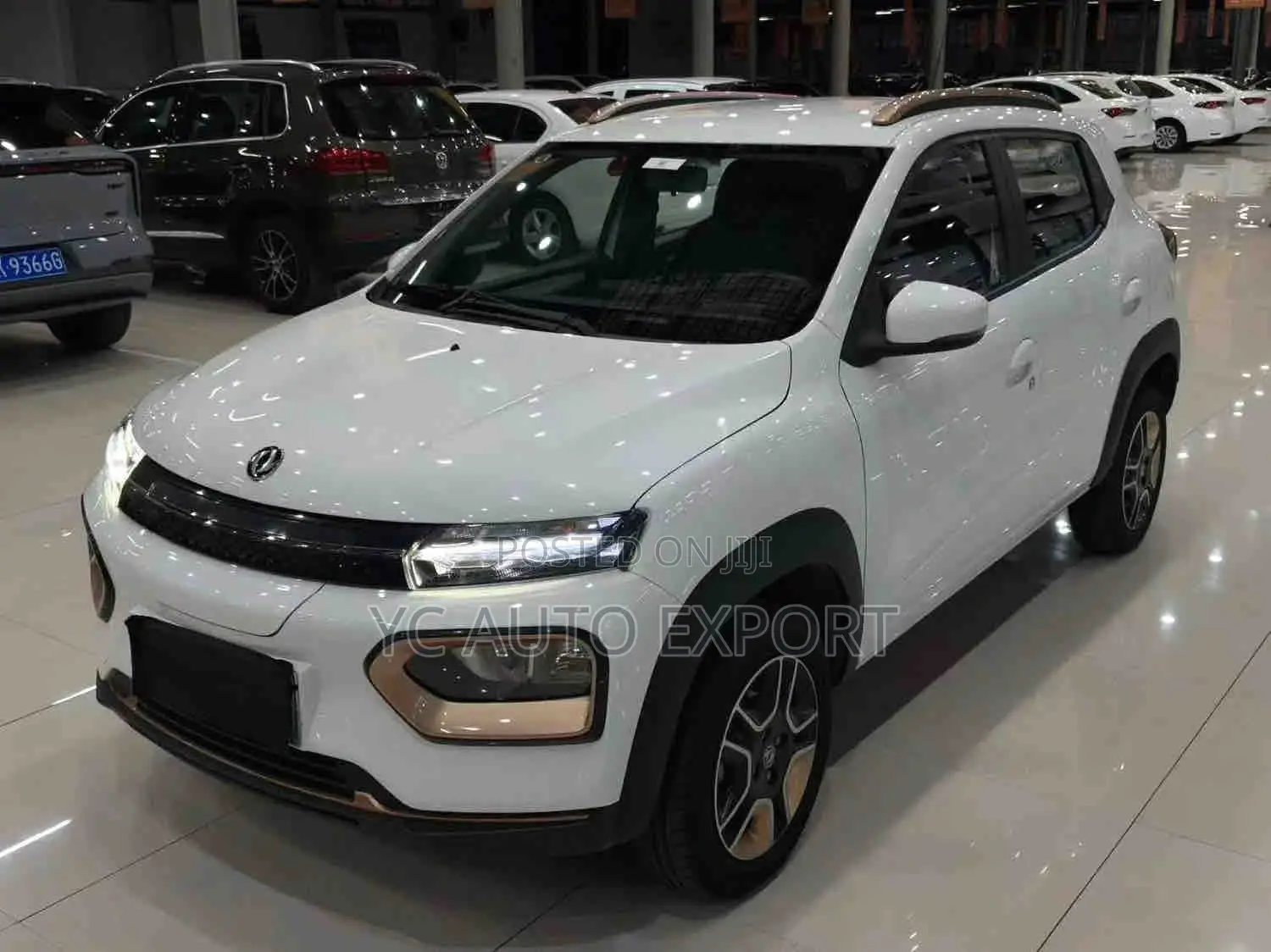 Dongfeng Nammi Box 31.45 kWh FWD 2024 White