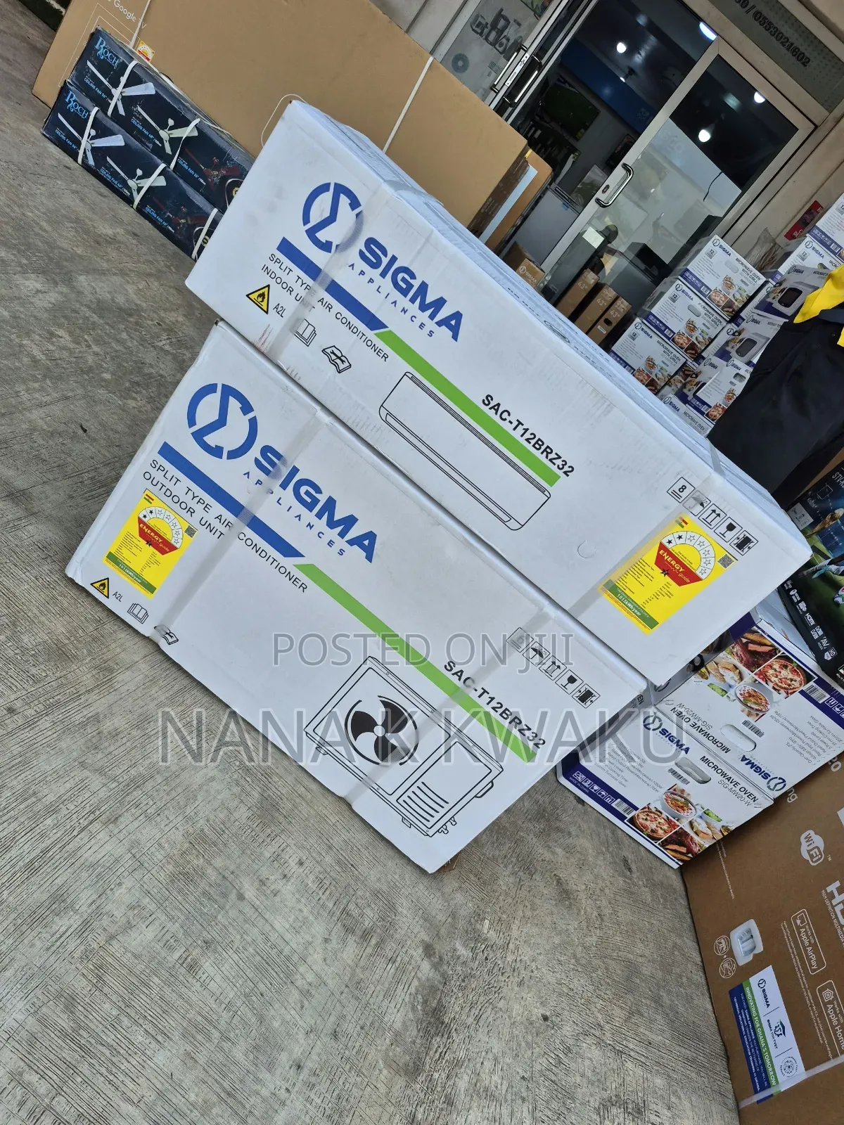 White Sigma 1.5hp Split Air Condition