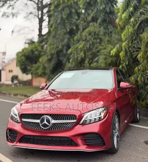 Mercedes-Benz C300 2020 Red