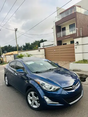 Hyundai Elantra Limited Sedan FWD (1.8L 4cyl 6A) 2016 Blue