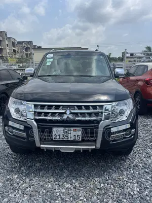 Mitsubishi Pajero V90 3.2 GR Diesel Turbo 2015 Black