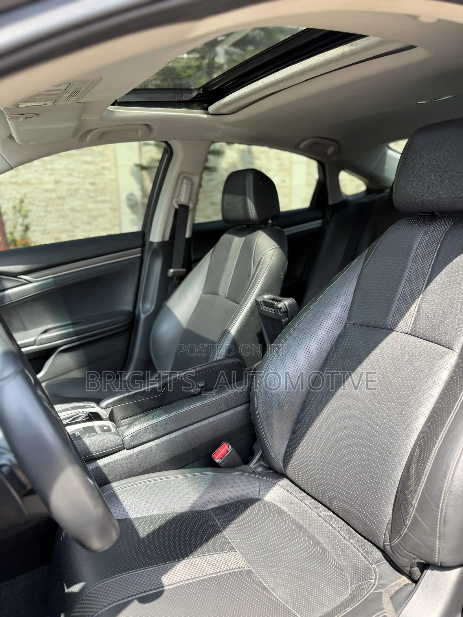 Honda Civic Touring Sedan 2020 Gray