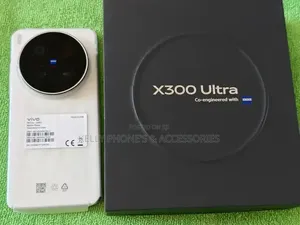 New Vivo X300 Ultra 512 GB Silver