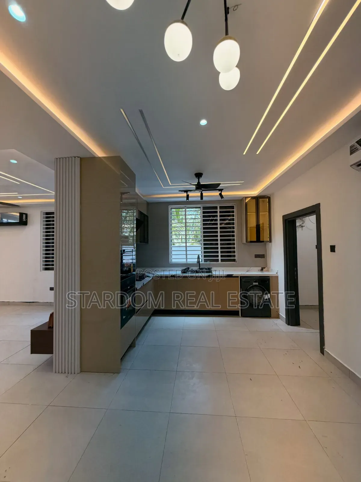 2bdrm Townhouse/Terrace in East Legon Hills, Boundary Road Area