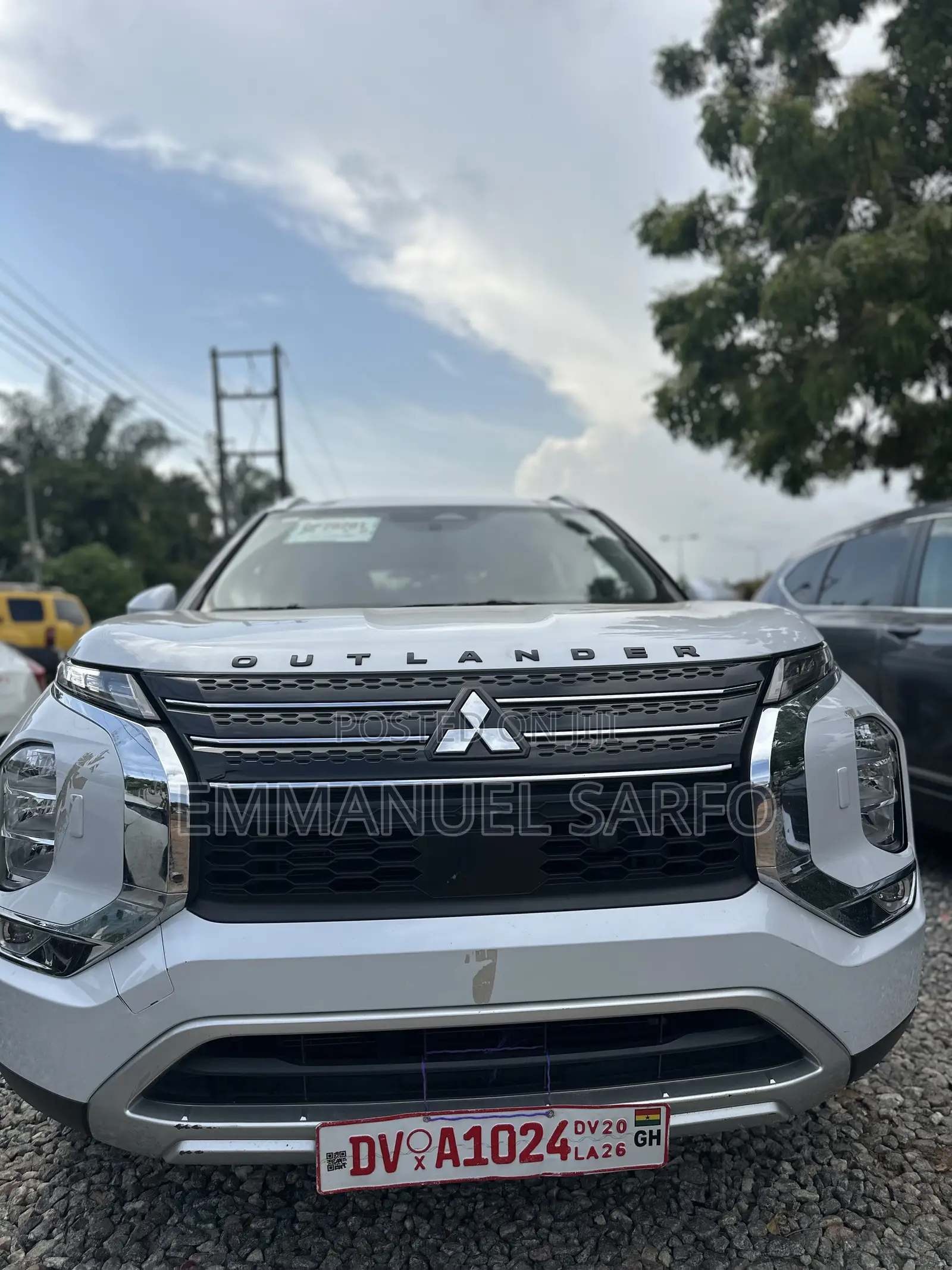 Mitsubishi Outlander SE Special Edition 2023 White