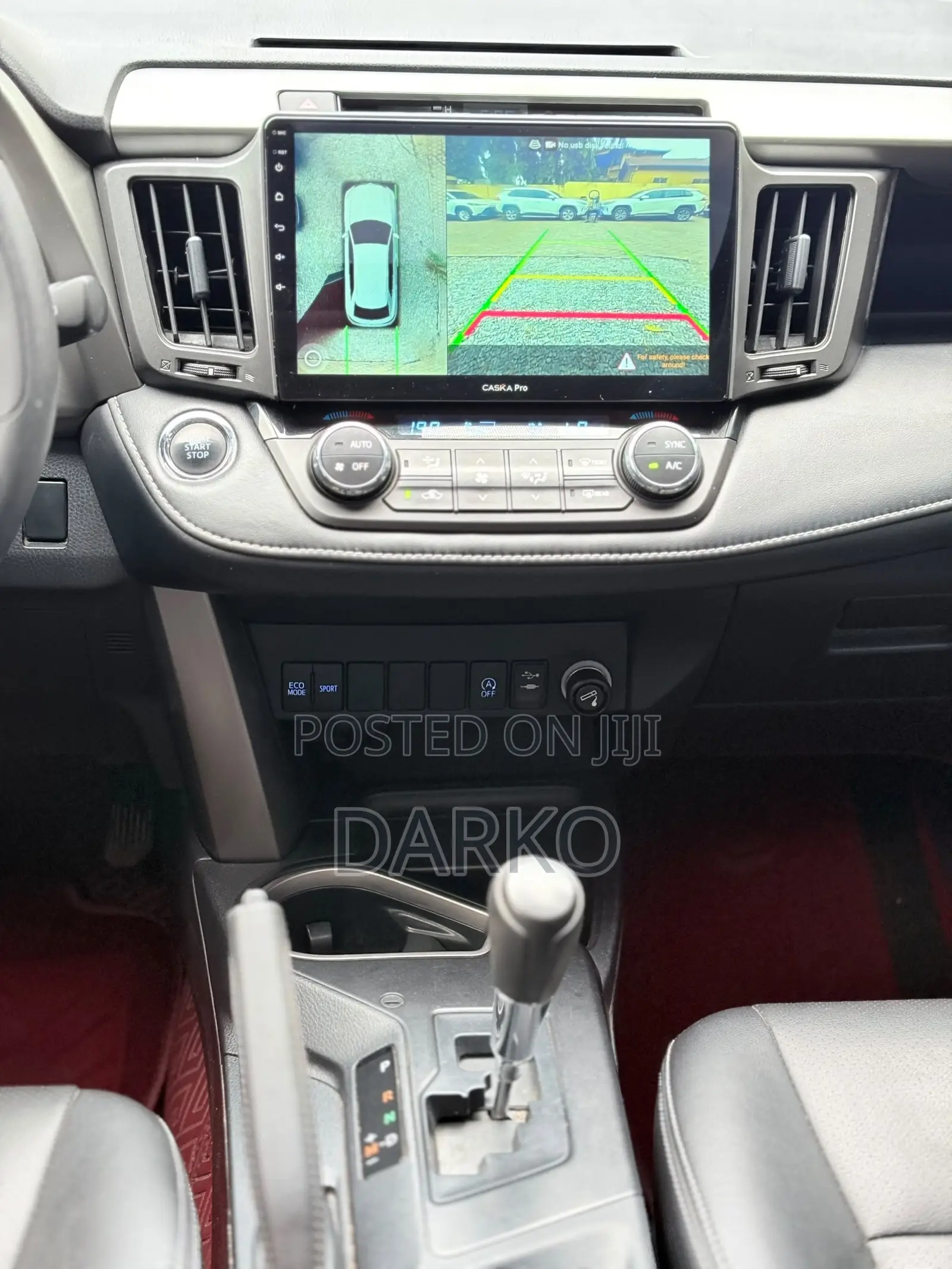 Toyota RAV4 XLE 4dr SUV (2.5L 4cyl 6A) 2018 Red