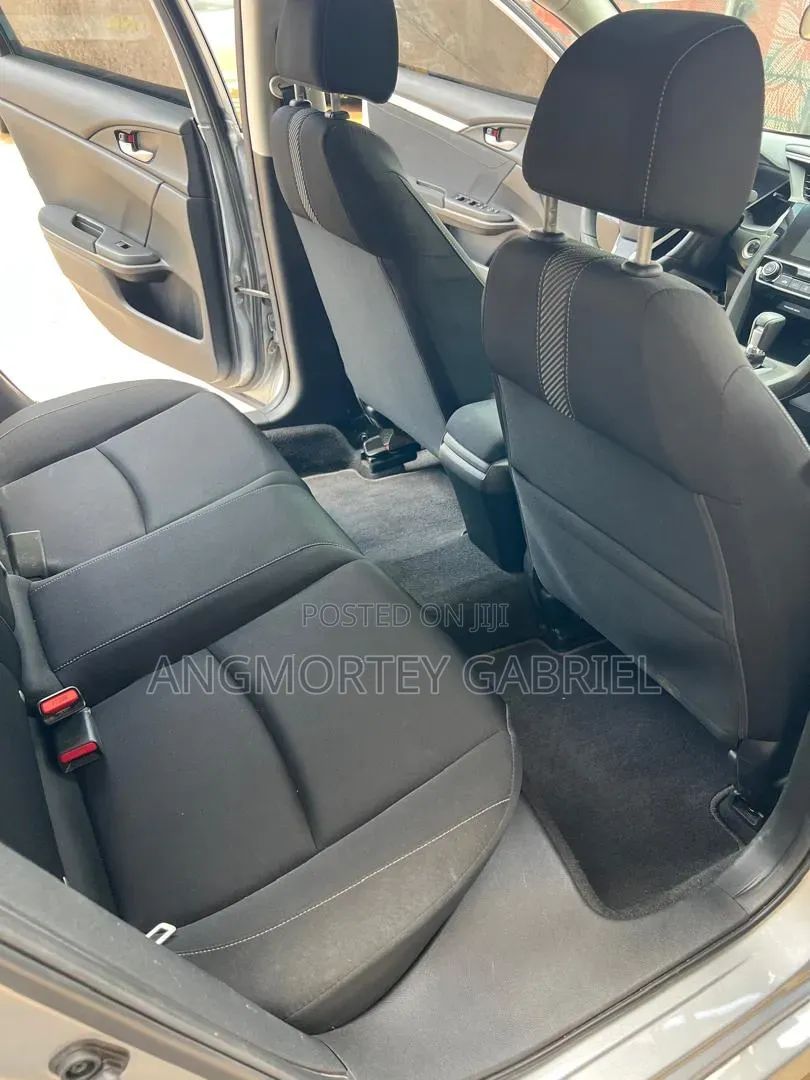 Honda Civic 2018 Silver