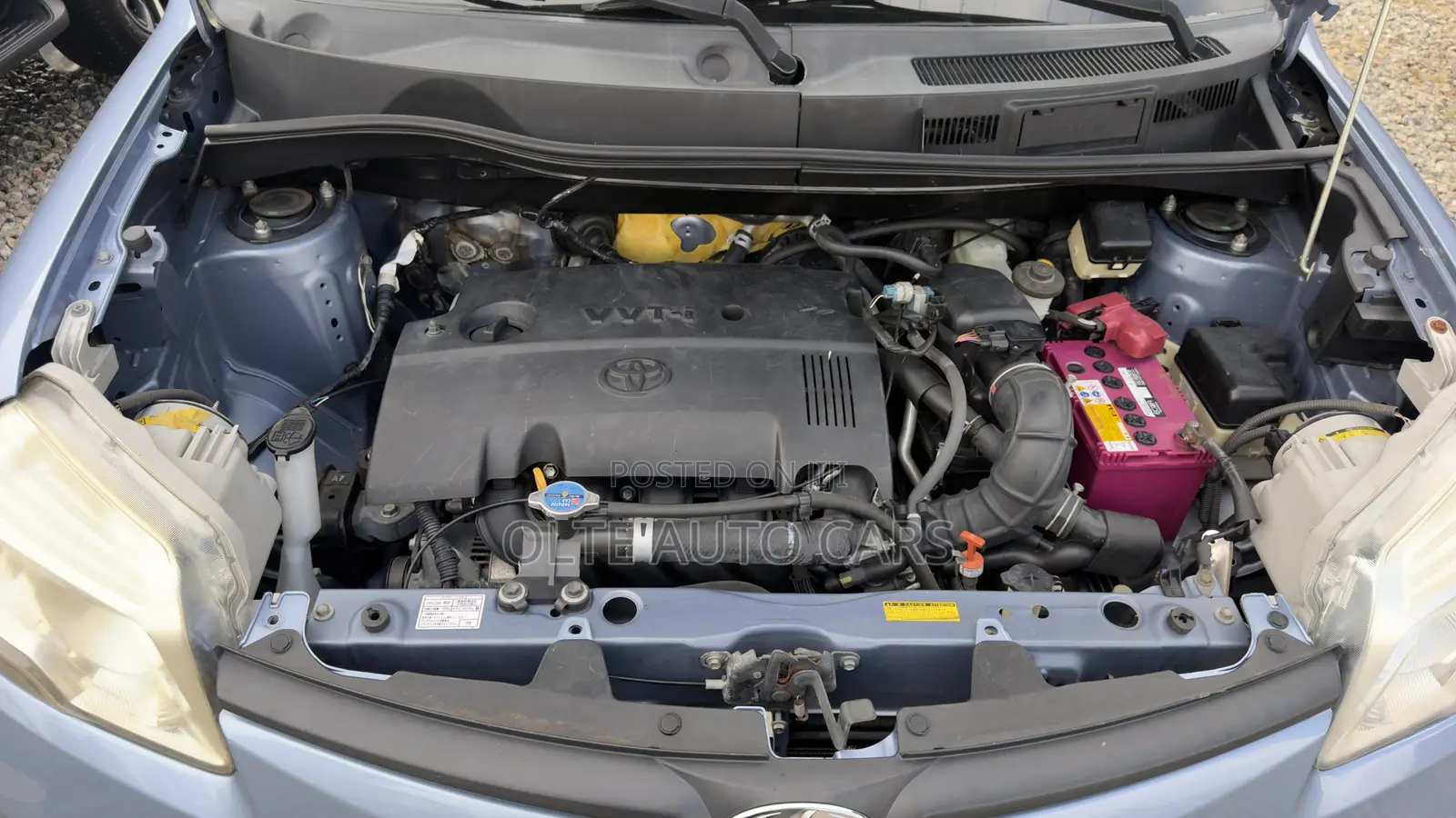 Toyota Sienta 1.5 AWD 2012 Blue