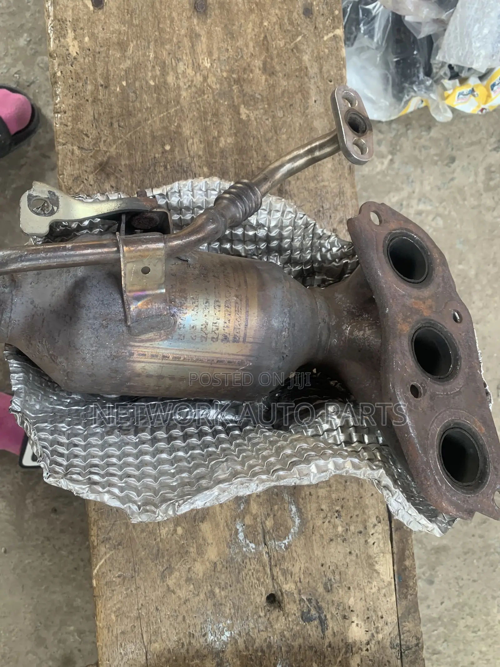 Toyota Vitz Three Plugs Catalysts Convetors