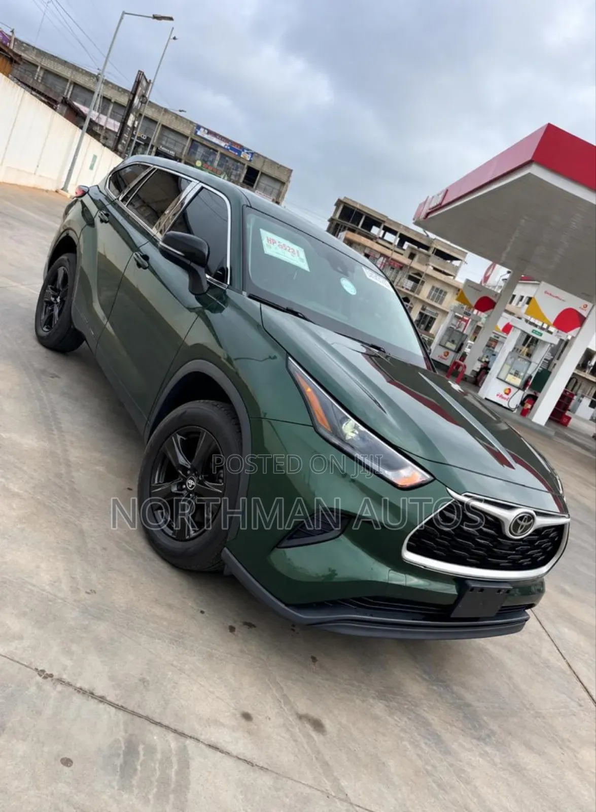 Toyota Highlander LE AWD 2023 Green