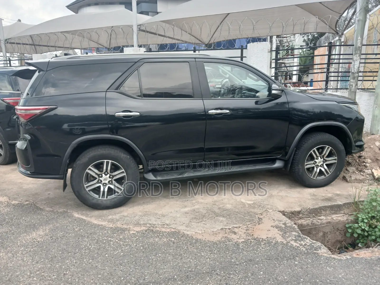 Toyota Fortuner 2020 Black