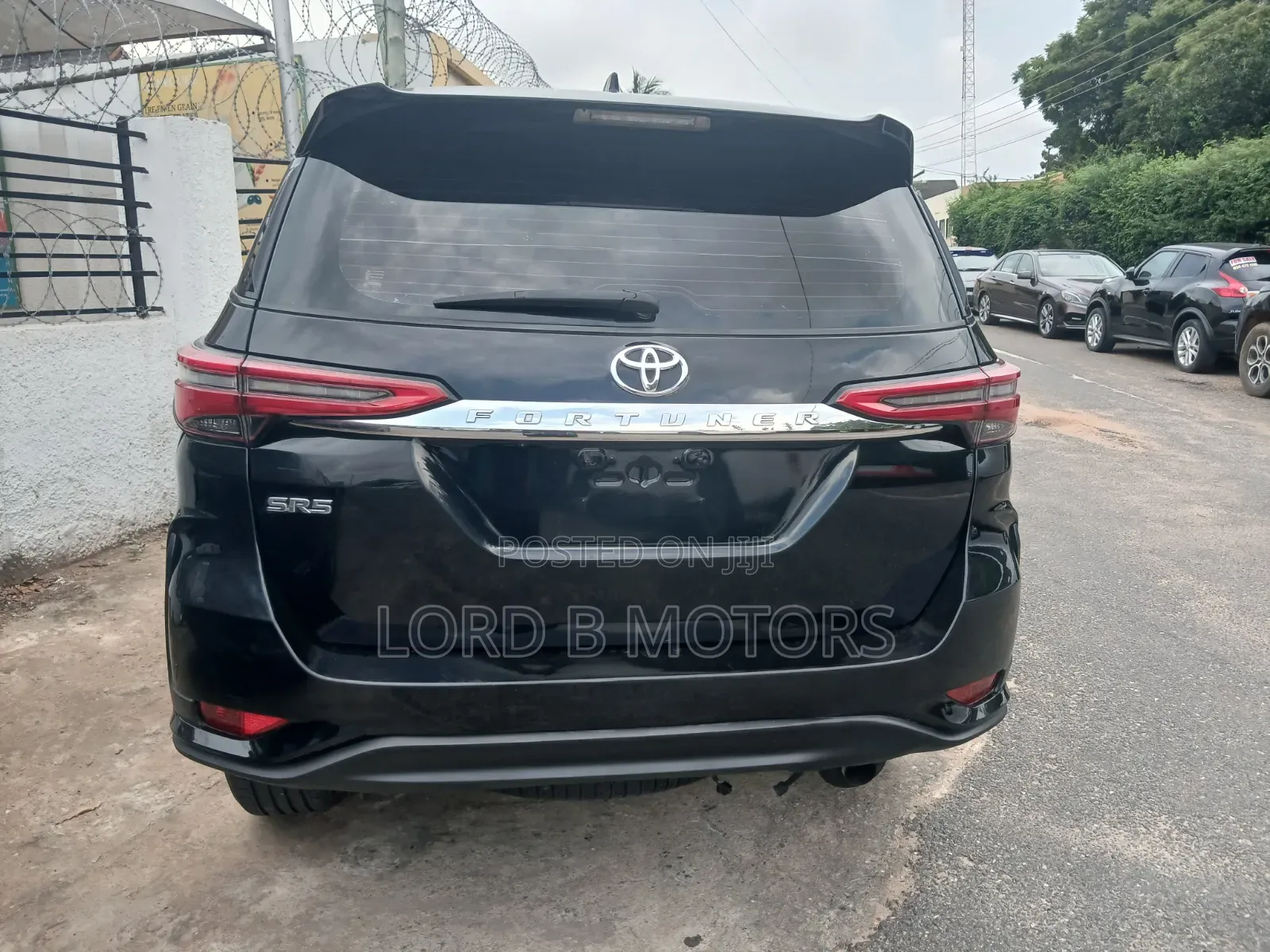 Toyota Fortuner 2020 Black