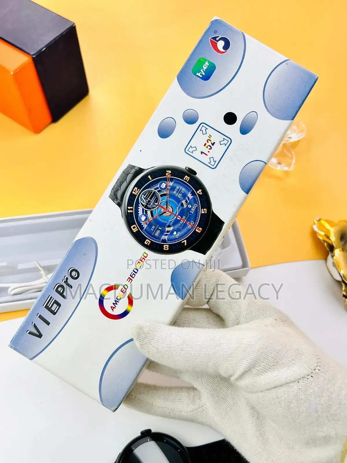 V16 Pro Smartwatch