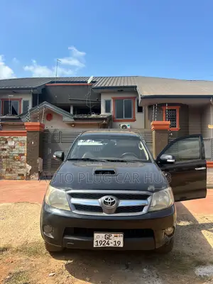 Toyota Hilux 2012 Black