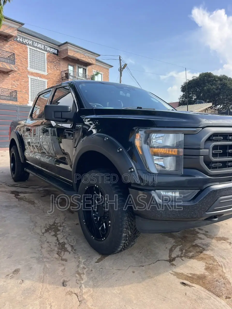 Ford F-150 LARIAT 2023 Black