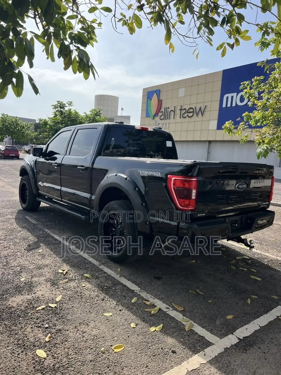 Ford F-150 LARIAT 2023 Black