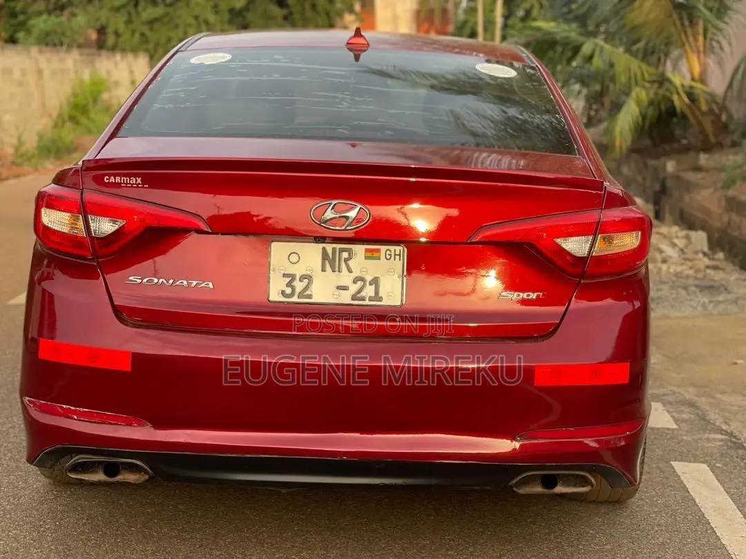 Hyundai Sonata 2016 Red