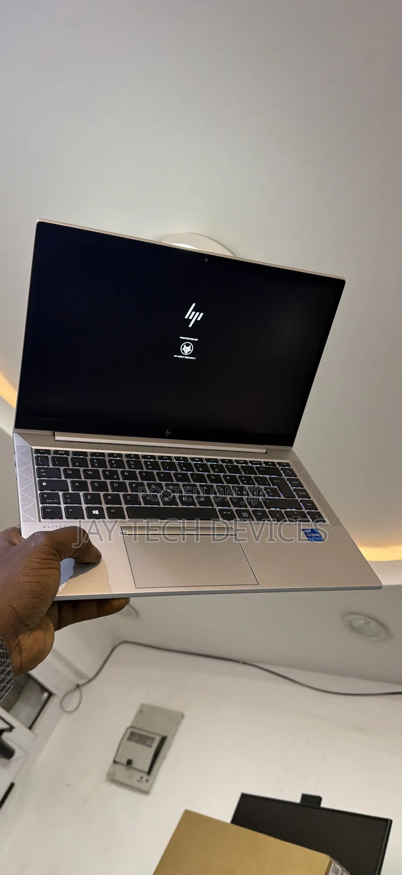 New Laptop HP EliteBook 840 G8 16GB Intel Core i7 SSD 512GB