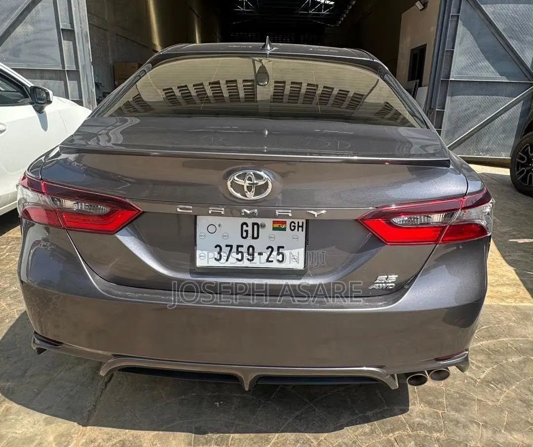 Toyota Camry 2020