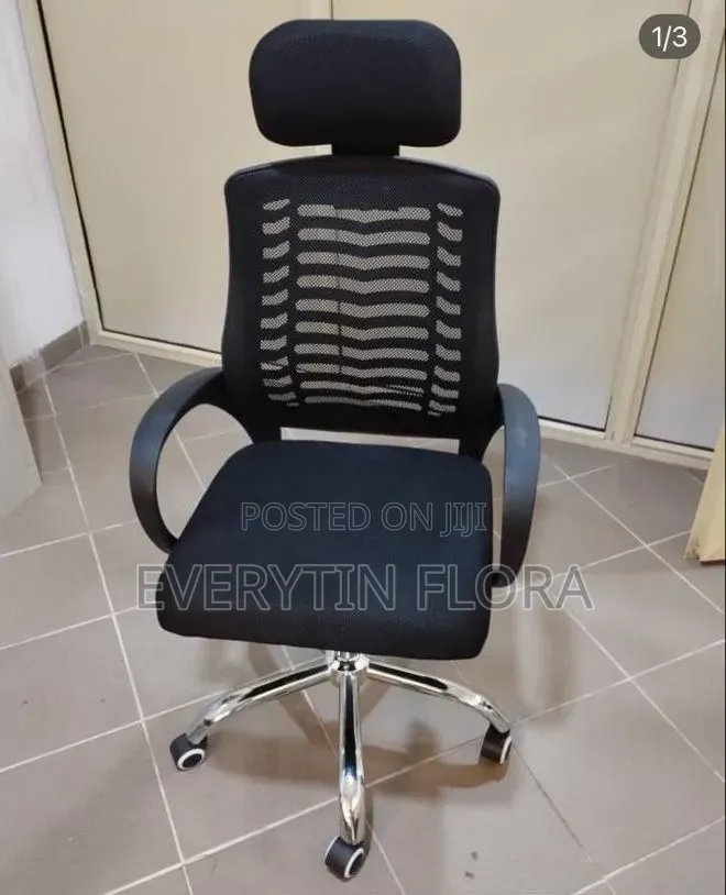 High-Back Mesh Office Chair With Headrest.*