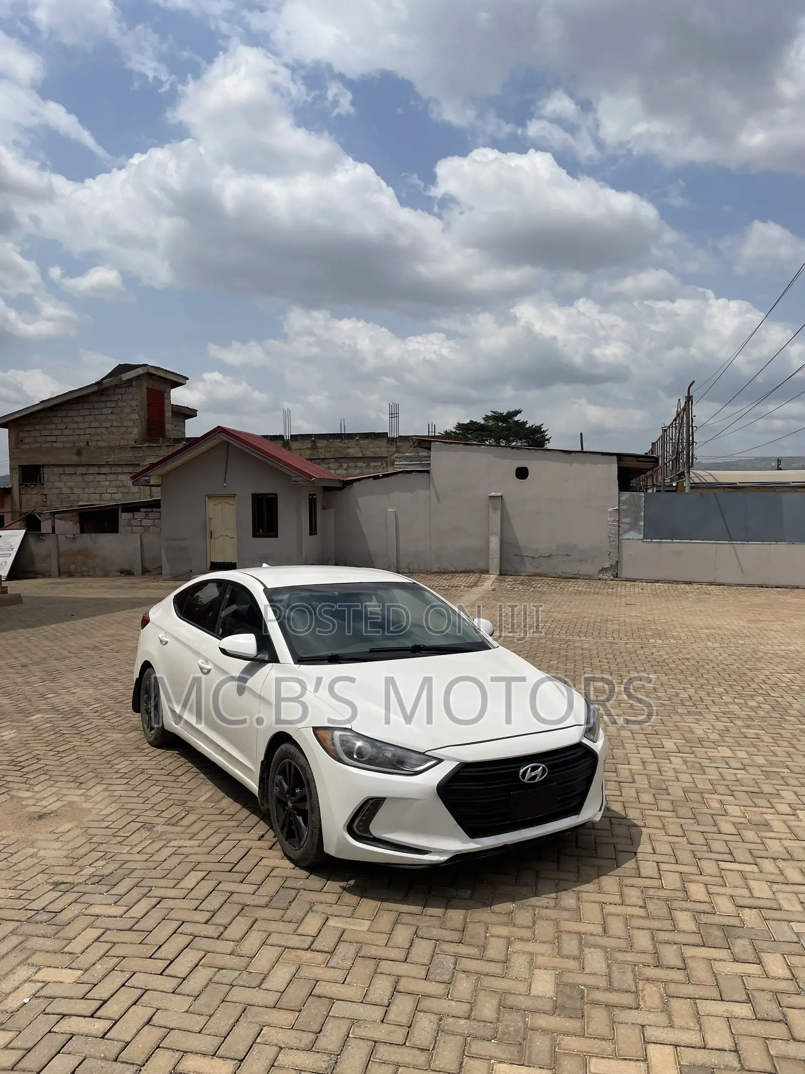 Hyundai Elantra 2017 White