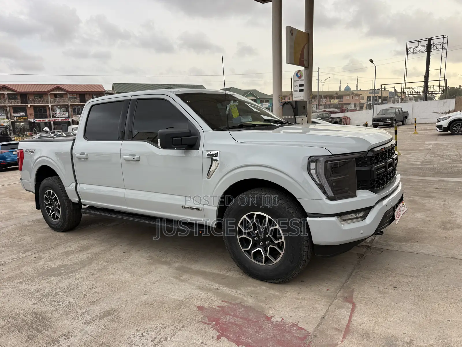 Ford F-150 XLT 2023 Gray