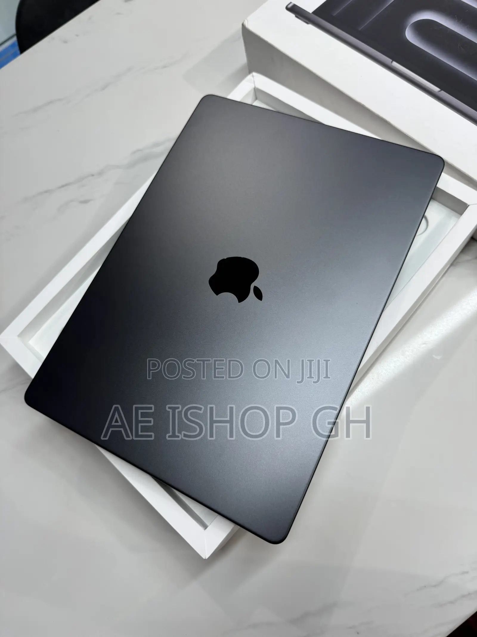 Laptop Apple MacBook Pro 2025 M5 16GB Apple M5 SSD 1T