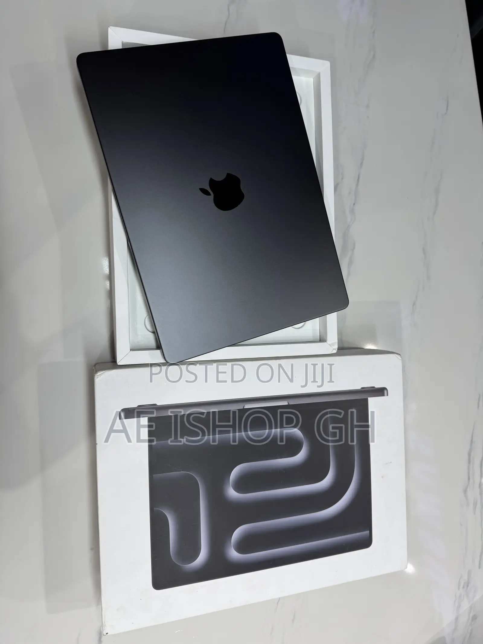 Laptop Apple MacBook Pro 2025 M5 16GB Apple M5 SSD 1T